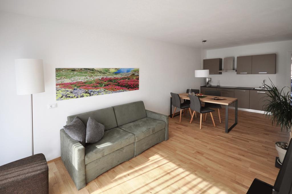 Alpenchalet Apartments Parcines Kültér fotó